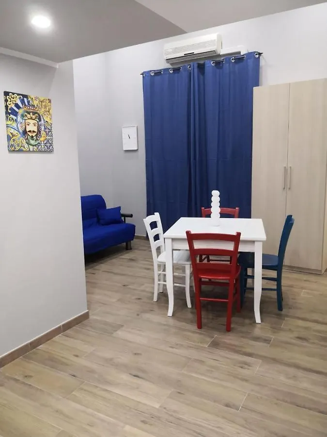 Bed & Breakfast Carlino Room'S Palermo Italy